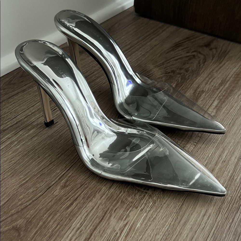 Good American “Cinderella” Glass Slipper Heels – Size 8